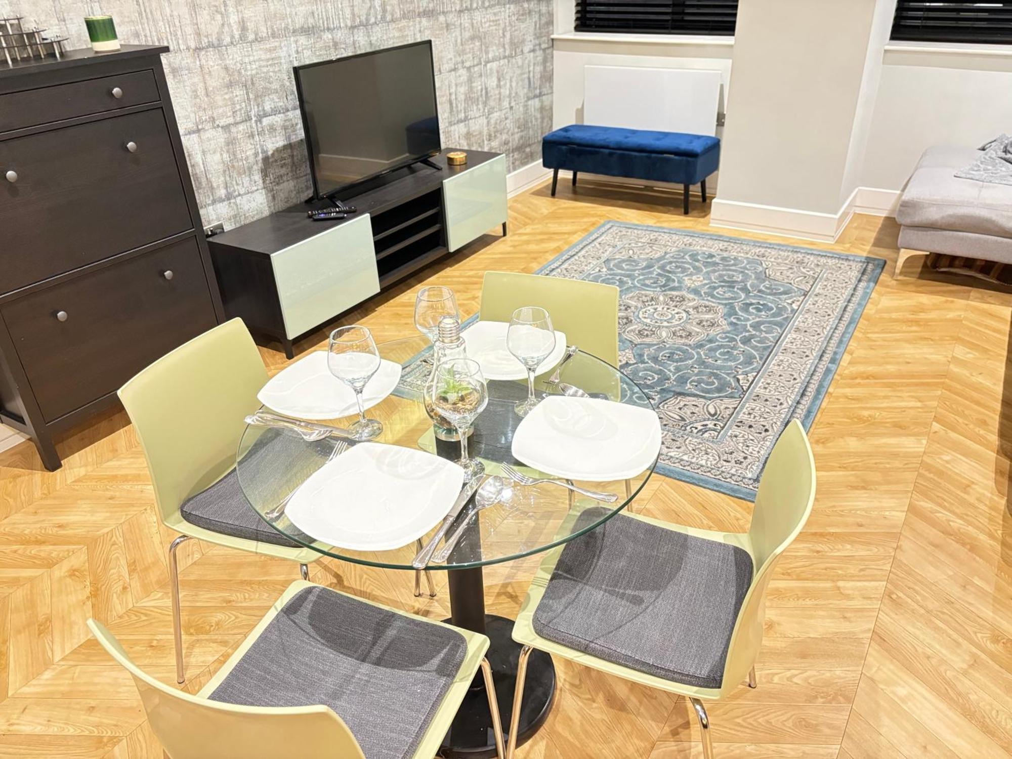 Mh Birmingham - 2 Bed 2 Bath Luxury Apartment - Financial District - Local Bar And Dining Deals Available Exterior foto